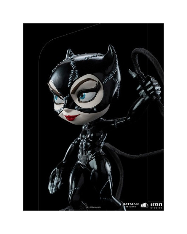 Figura Catwoman Batman Returns con base expositora.De DC >14 años.ENVÍO GRATUITO!!